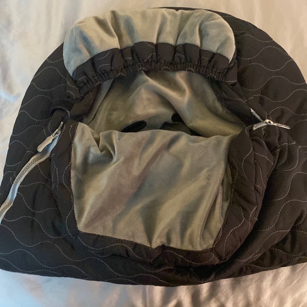 JJ Cole Urban Bundleme, Stealth, Toddler, like new, sold out online!